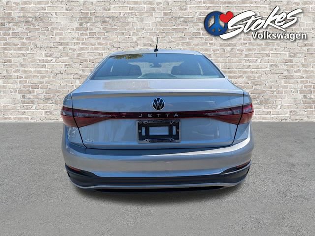 Used 2025 Volkswagen Jetta Sport FWD image 5