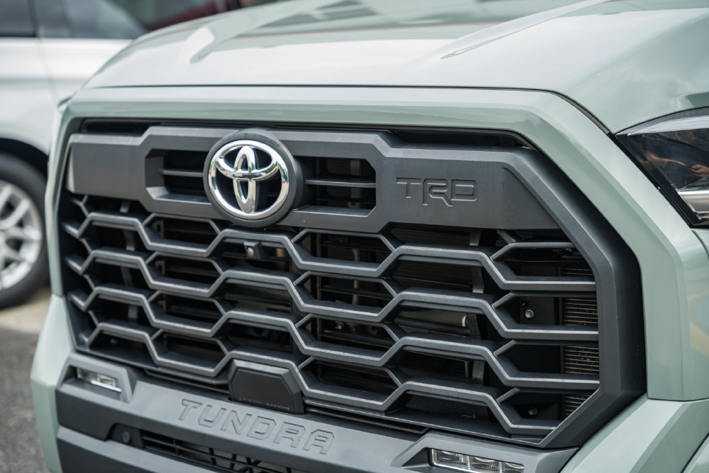 Used 2024 Toyota Tundra SR5 w/ TRD Sport Premium Package AWD/4WD image 12