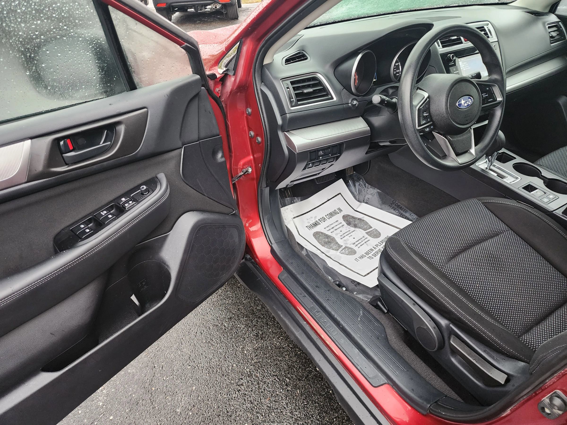 Used 2018 Subaru Outback 2.5i AWD/4WD image 17