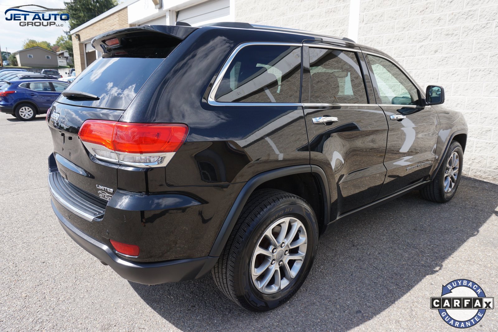 Used 2018 Jeep Grand Cherokee Limited image 10