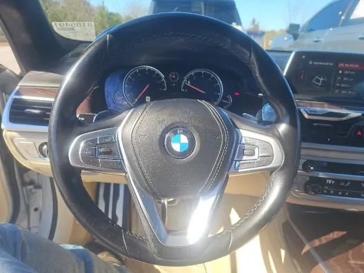 Used 2019 BMW 740i 740i Sedan 4D w/ Executive Package image 15