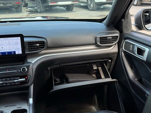 Used 2020 Ford Explorer XLT w/ Equipment Group 202A image 34