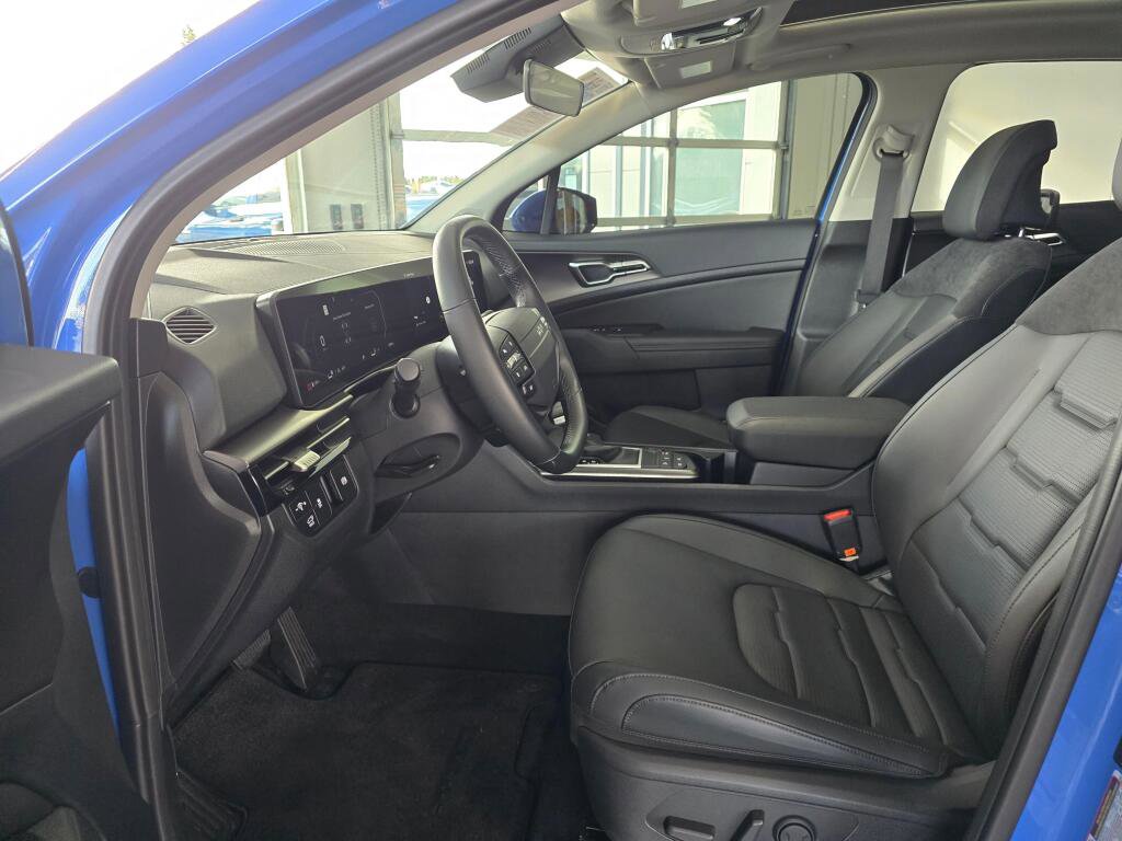 Used 2026 Kia Sportage SX image 23