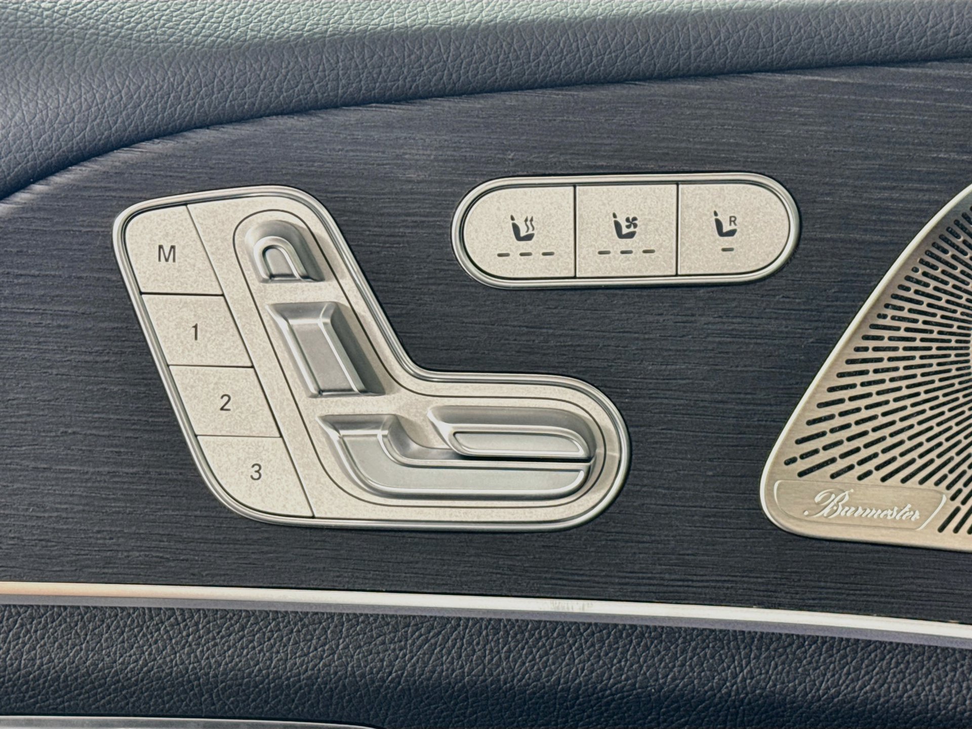 New 2027 Mercedes-Benz GLS 450 4MATIC image 22