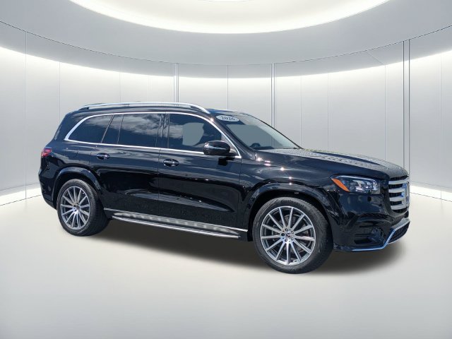 Used 2026 Mercedes-Benz GLS 580 4MATIC image 8