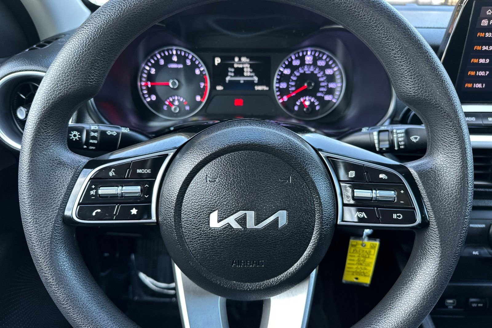 Used 2023 Kia Forte LXS image 19