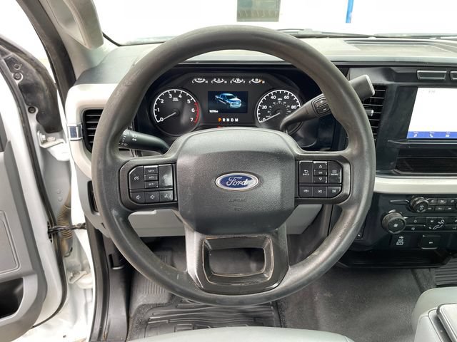 Used 2023 Ford F250 XL w/ Snow Plow/Camper Package AWD/4WD image 18
