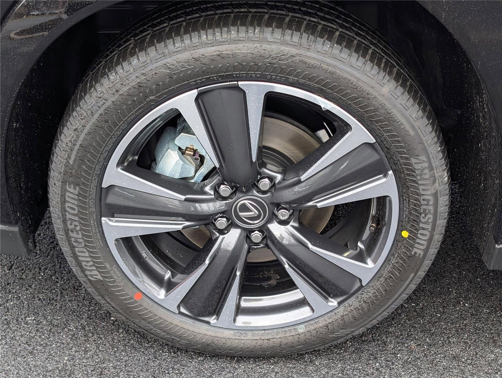 New 2025 Lexus UX 300h AWD image 6