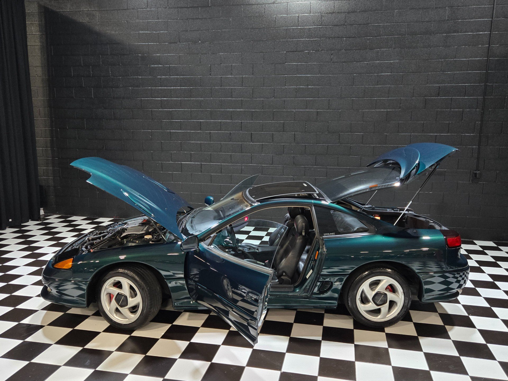 Used 1992 Dodge Stealth R/T Turbo AWD/4WD image 4