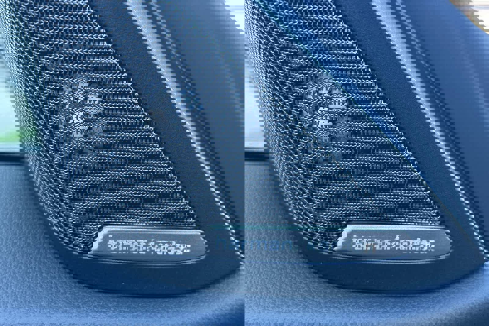 Used 2025 BMW i4 eDrive40 w/ Premium Package image 19