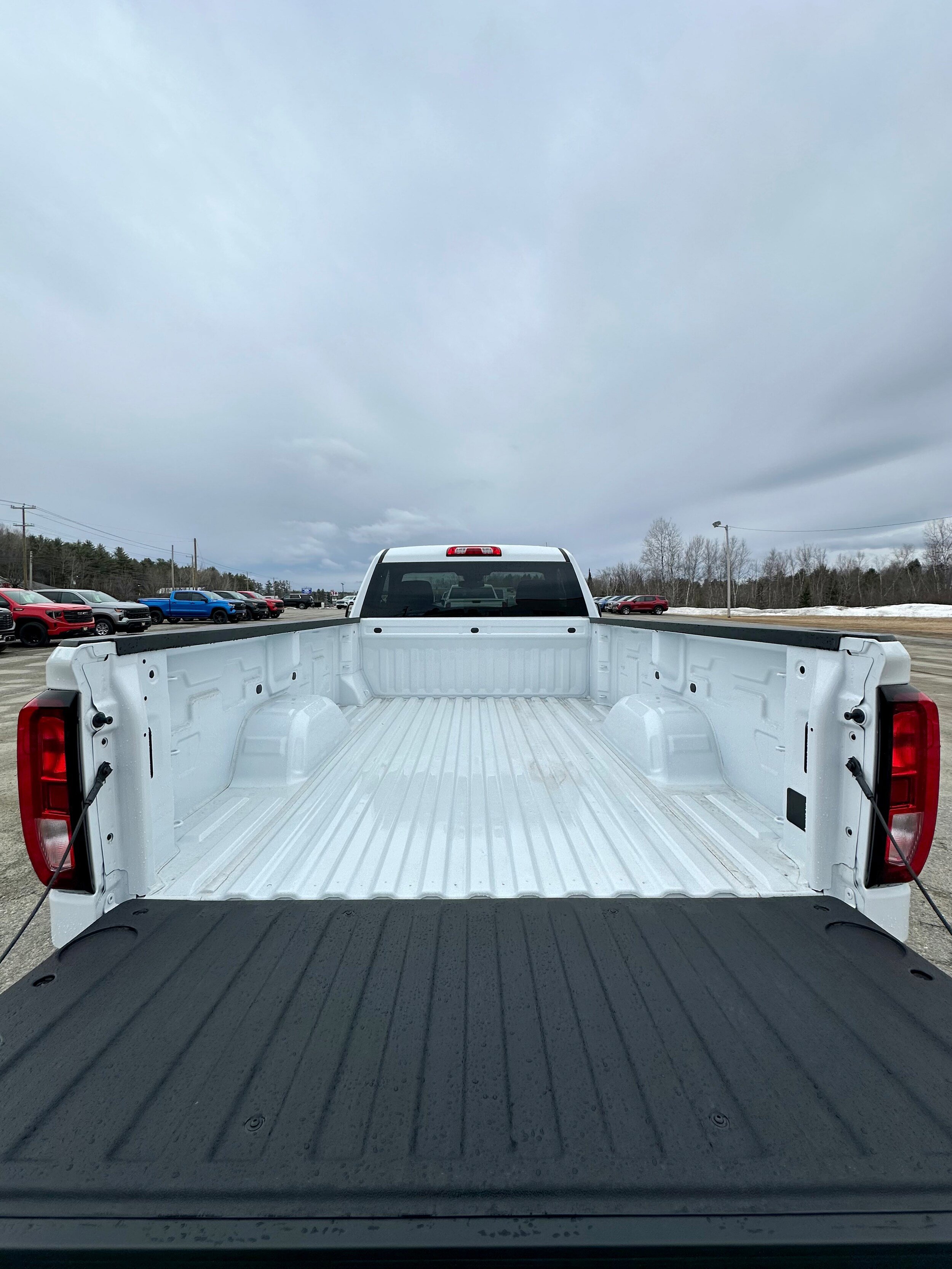New 2026 GMC Sierra 1500 Pro w/ Pro Value Package AWD/4WD image 9
