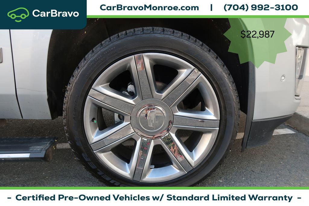 Certified 2018 Cadillac Escalade Premium Luxury AWD/4WD image 47