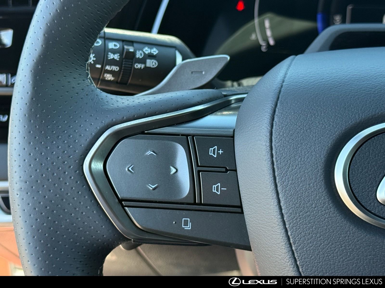 Certified 2024 Lexus RX 500h F Sport image 17