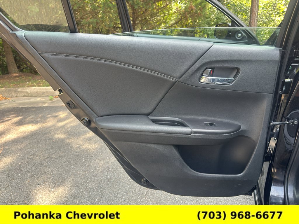 Used 2015 Honda Accord EX-L image 27