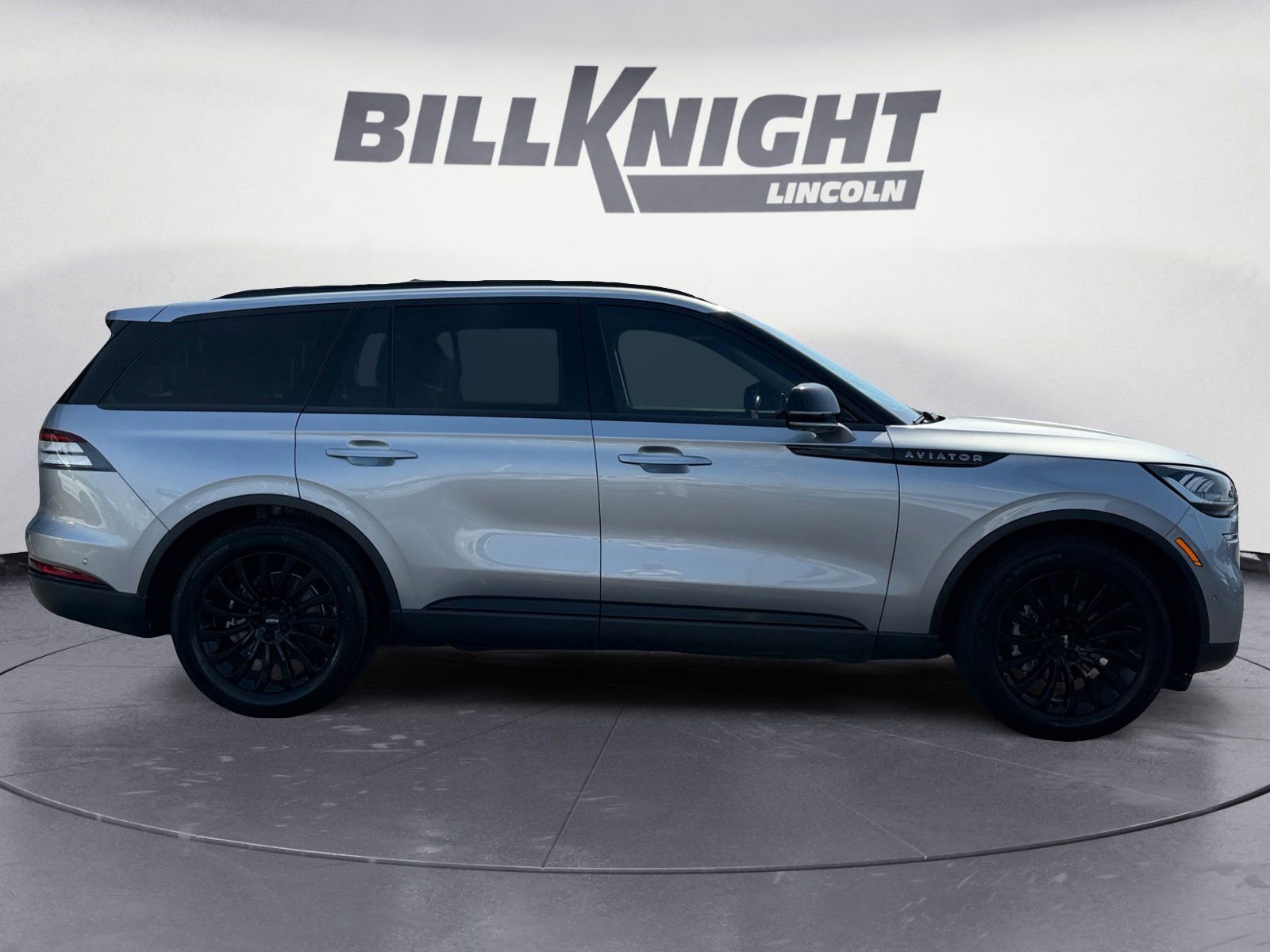 Used 2021 Lincoln Aviator Reserve w/ Equipment Group 201A image 6