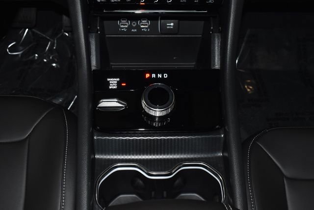 New 2025 Jeep Grand Cherokee L Limited w/ Trailer Tow Package image 17