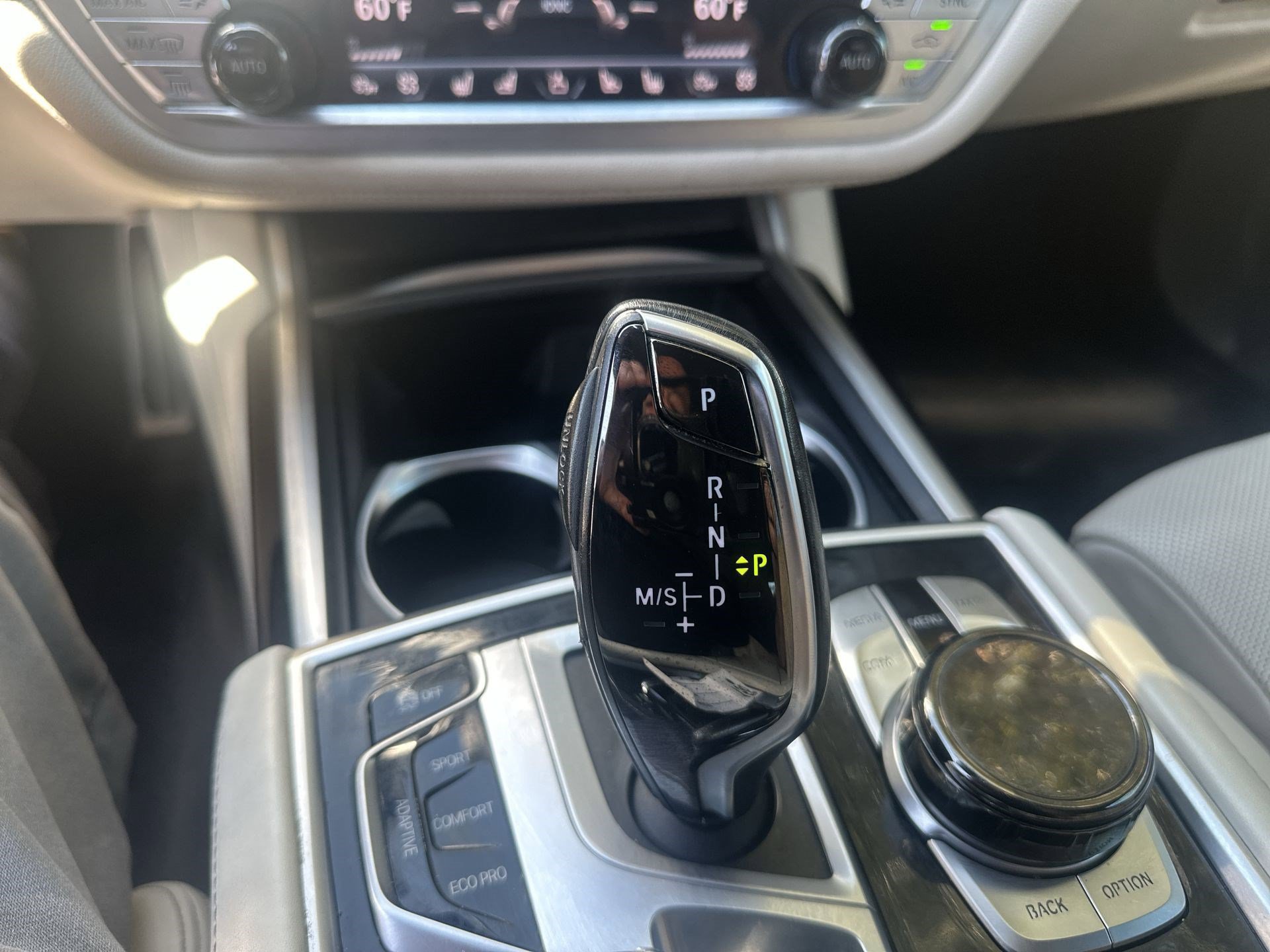 Used 2018 BMW 750i xDrive AWD/4WD image 23
