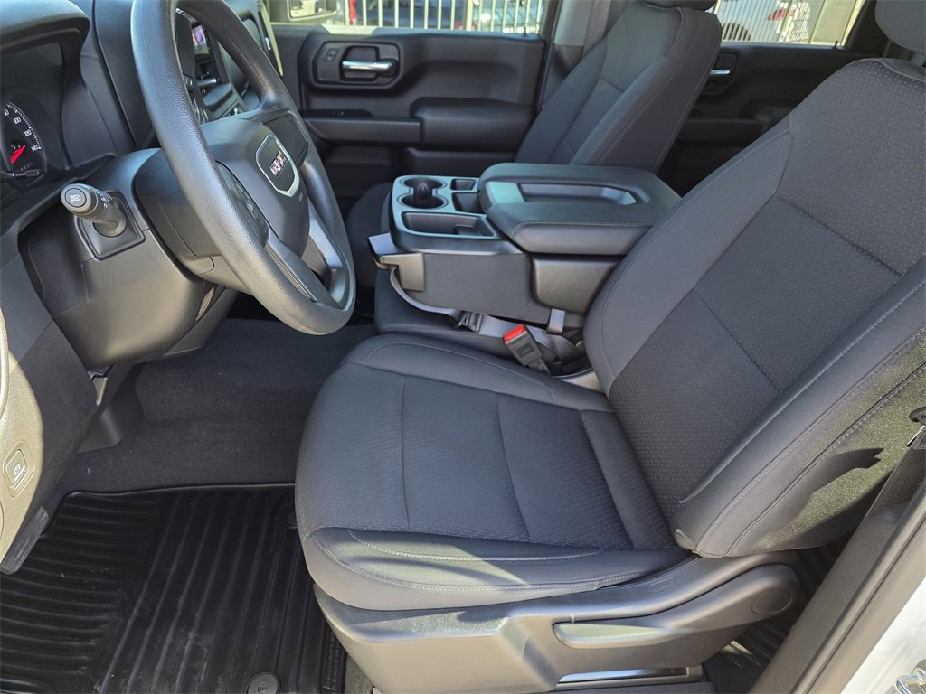 Used 2024 GMC Sierra 3500 Pro image 13