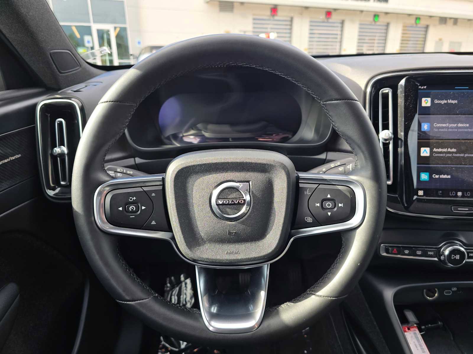 Used 2023 Volvo C40 P8 Recharge Ultimate image 20