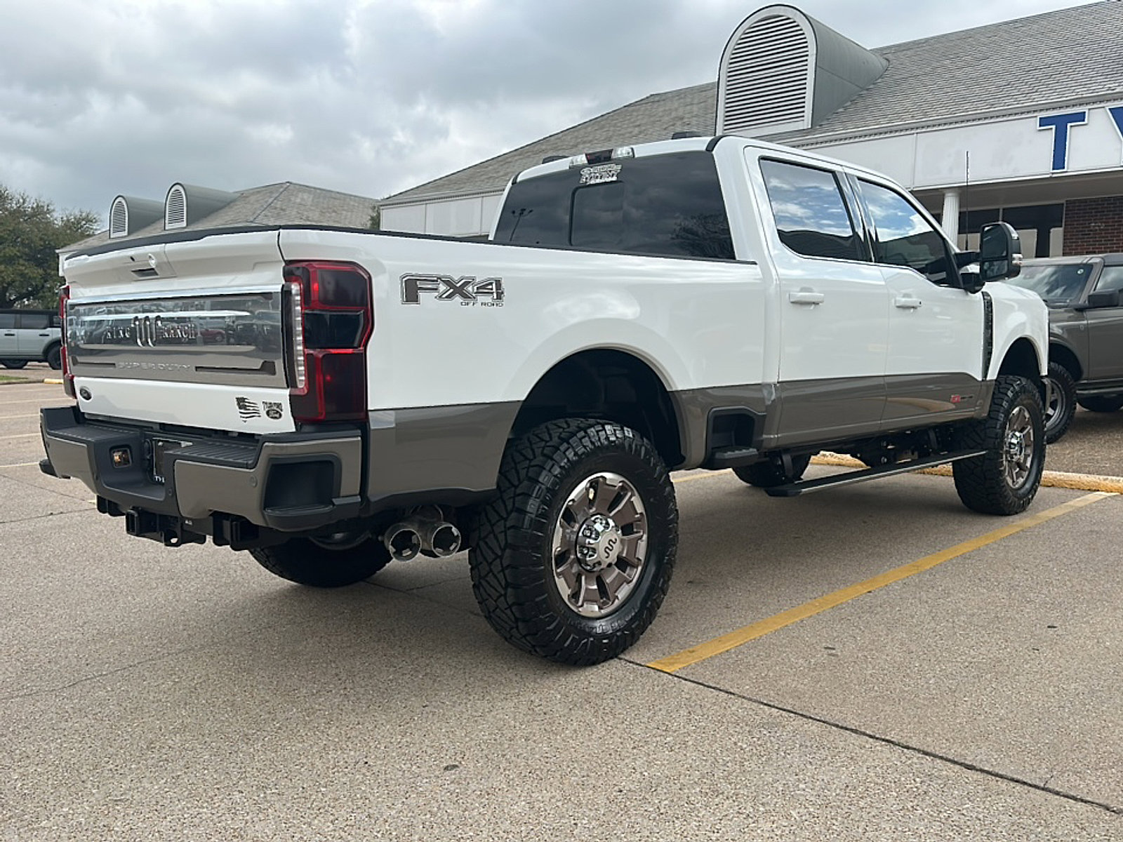 New 2026 Ford F250 King Ranch AWD/4WD image 9