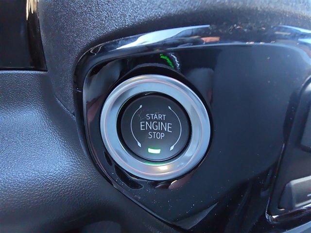 New 2025 Chevrolet Silverado 1500 ZR2 image 17