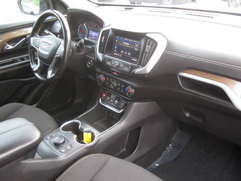 Used 2021 GMC Terrain SLE w/ Driver Convenience Package FWD image 13