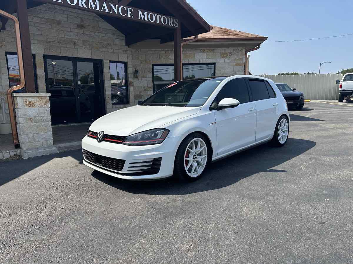 Used 2017 Volkswagen GTI Autobahn FWD image 1
