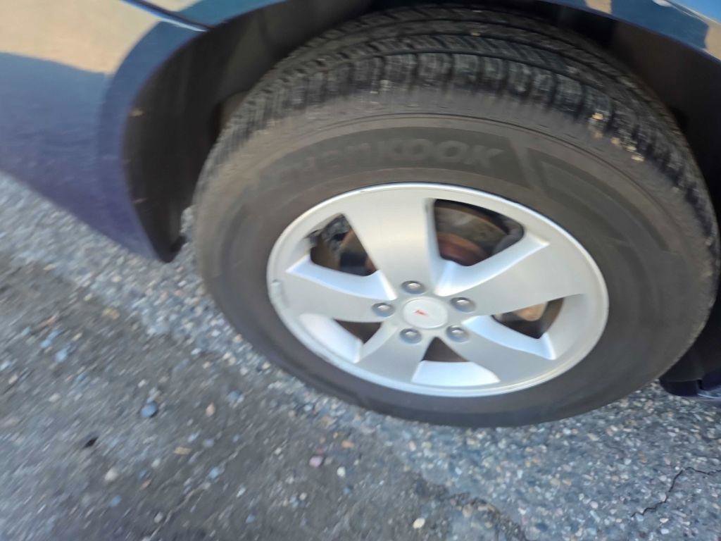 Used 2006 Pontiac Grand Prix w/ Preferred Package image 21