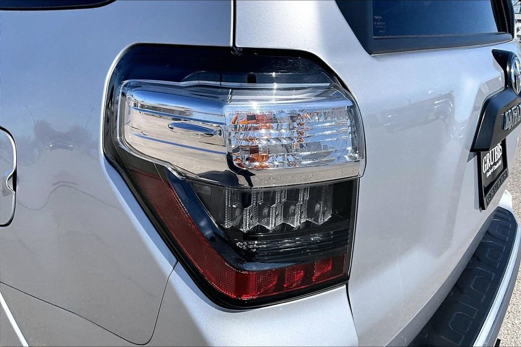 Used 2024 Toyota 4Runner TRD Off-Road Premium image 42