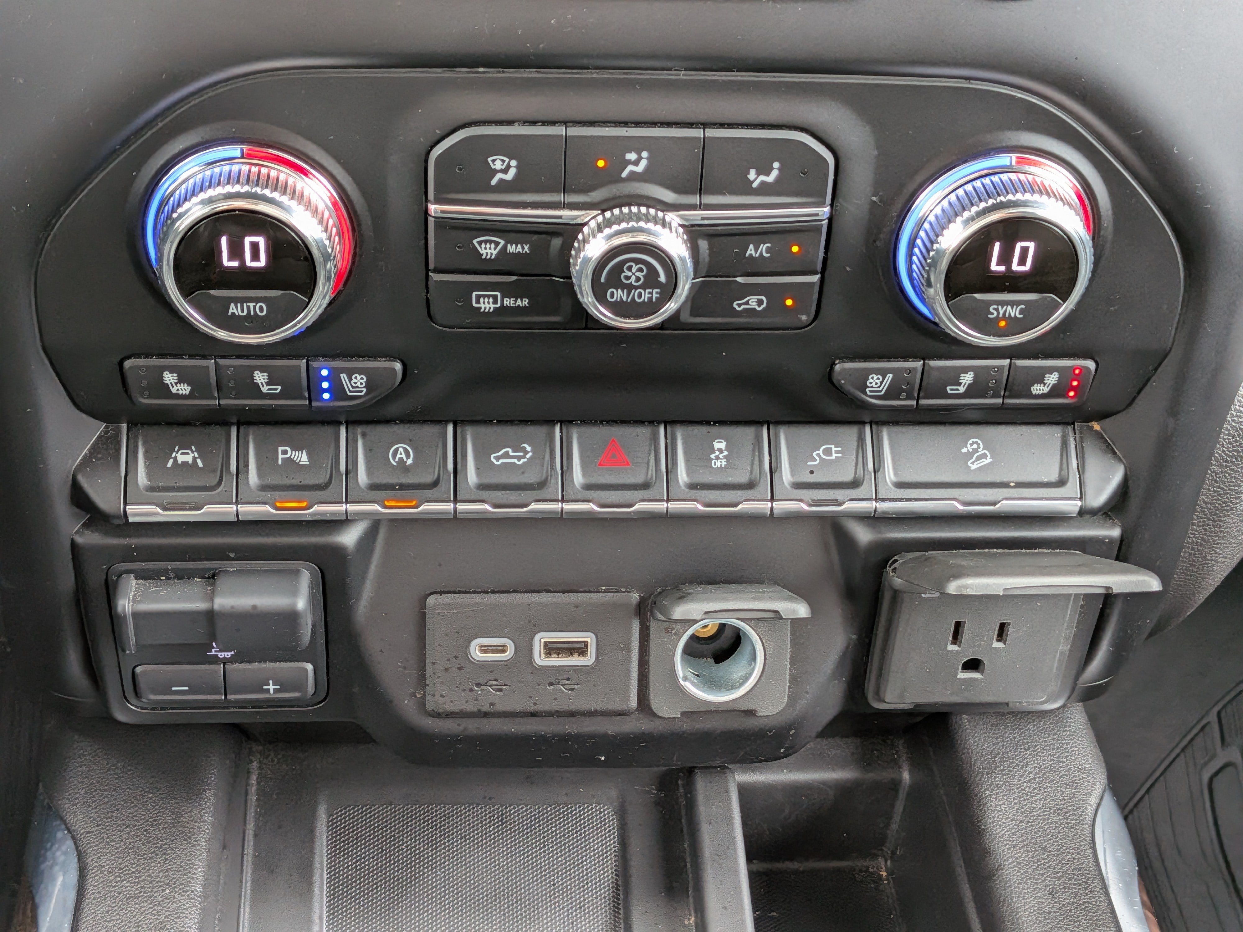 Certified 2021 GMC Sierra 1500 Denali w/ Technology Package AWD/4WD image 20