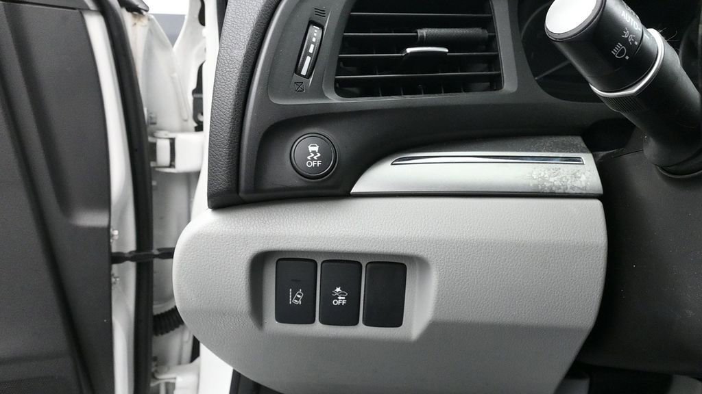 Used 2020 Acura ILX FWD image 23