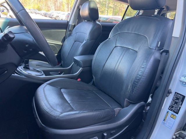 Used 2011 Kia Sportage SX w/ Premium Pkg w/Leather Seats image 26