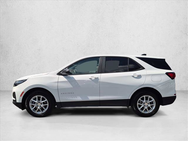 Used 2023 Chevrolet Equinox LS w/ LS Convenience Package FWD image 9