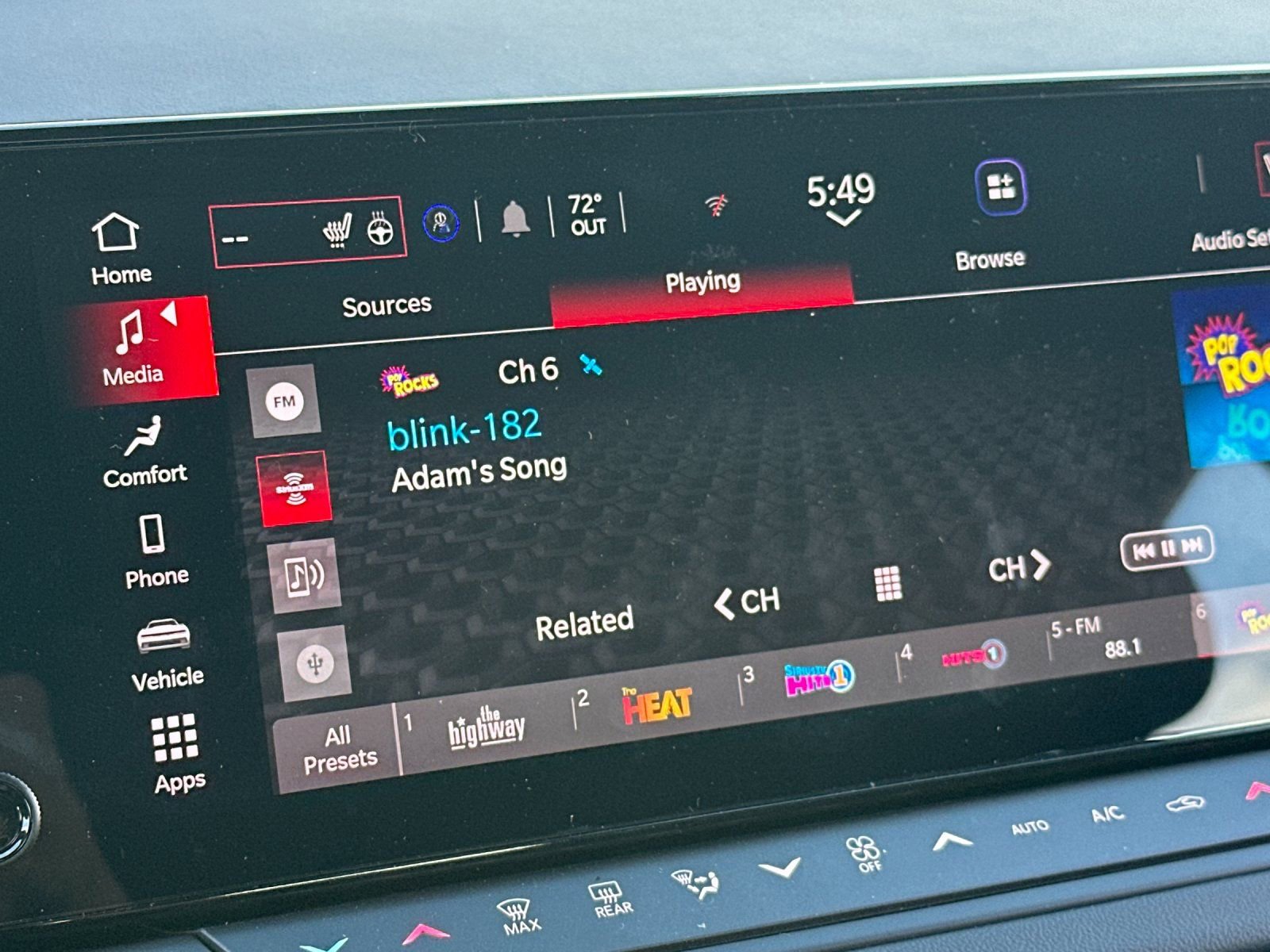 New 2026 Dodge Charger R/T AWD/4WD image 17