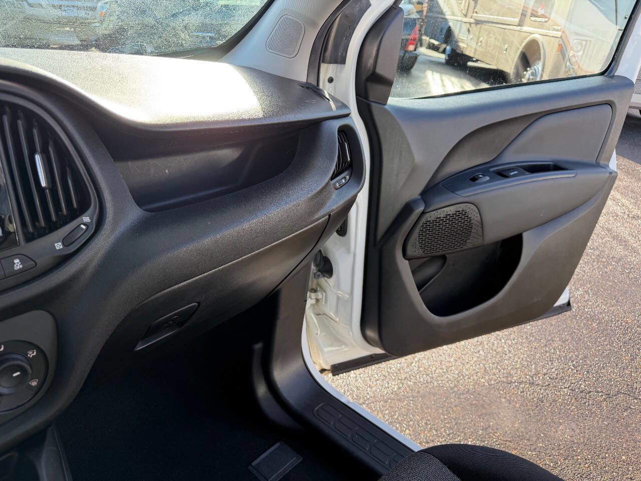 Used 2020 RAM ProMaster City SLT image 27