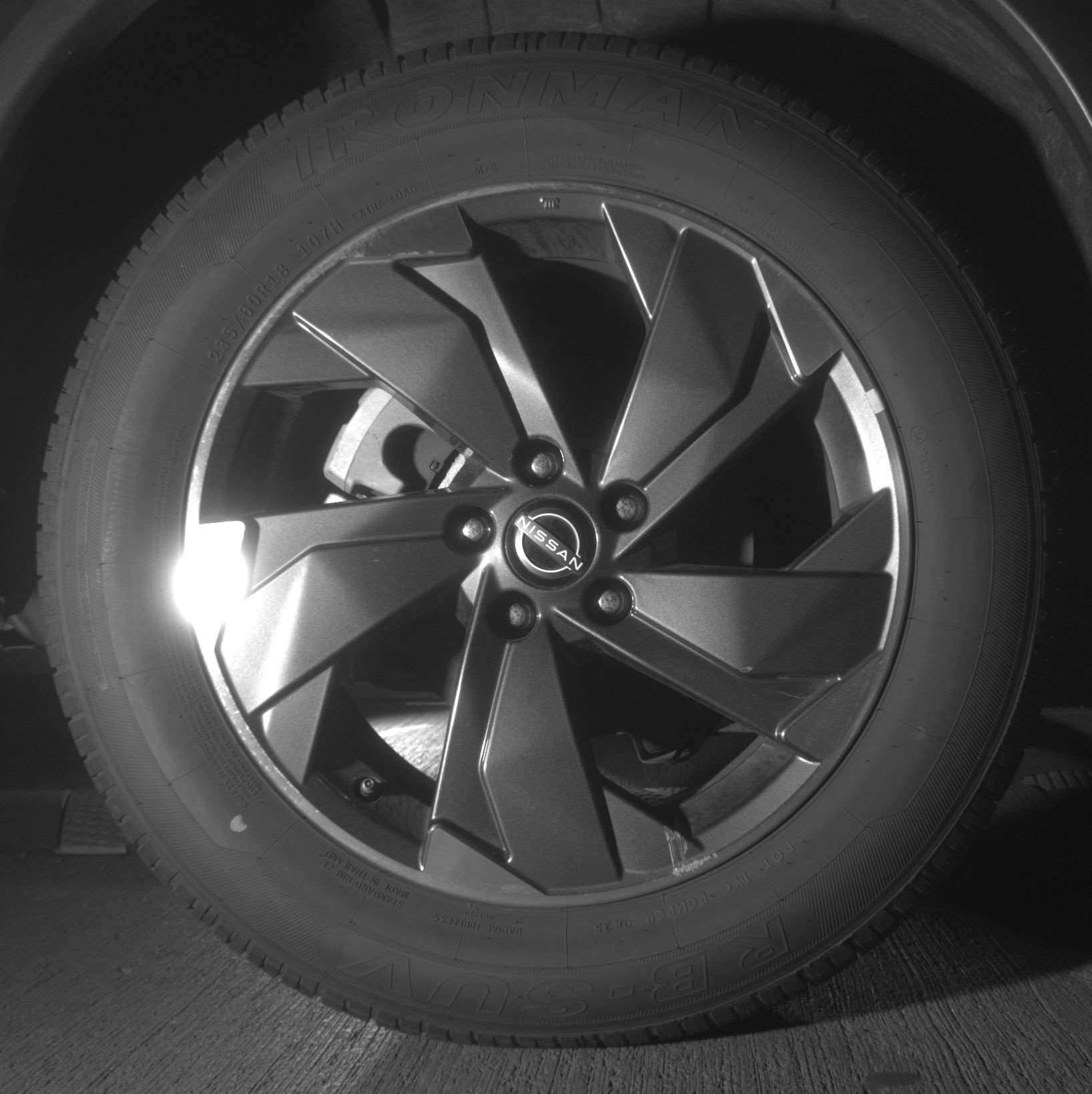 Used 2025 Nissan Rogue SV image 15