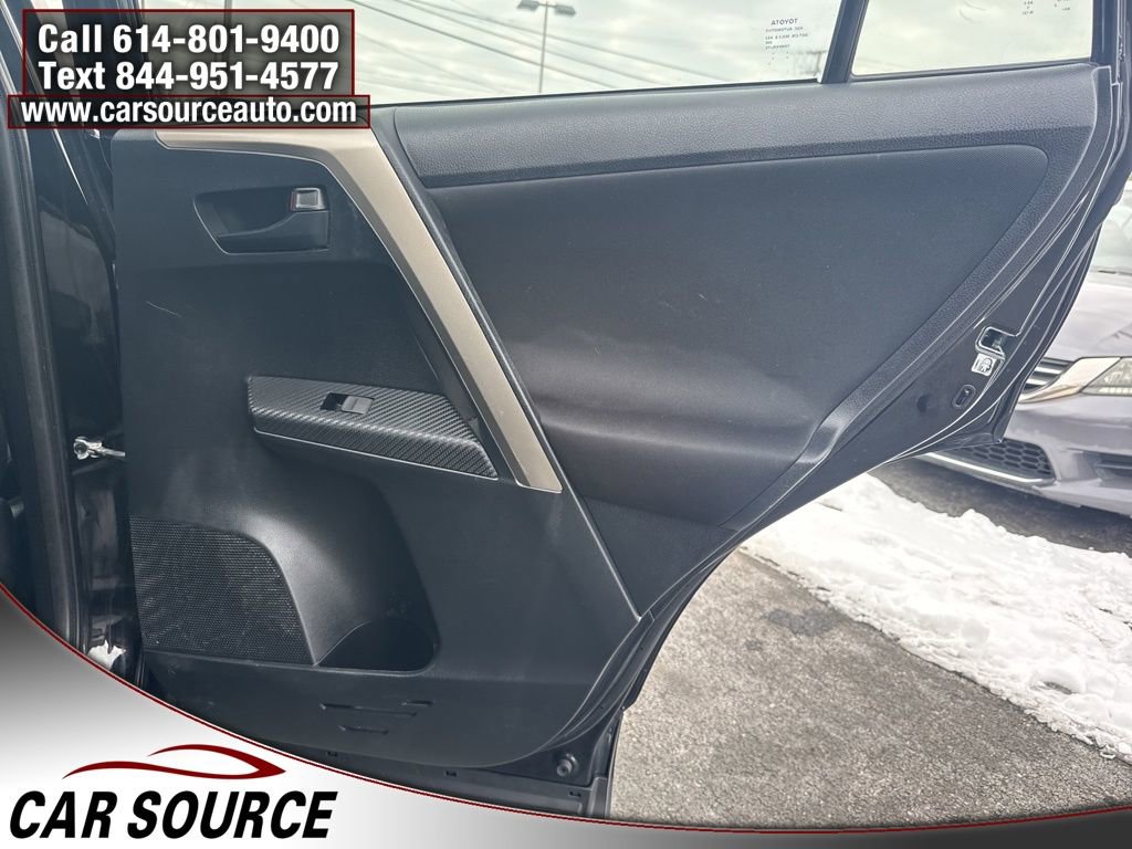 Used 2015 Toyota RAV4 LE image 26
