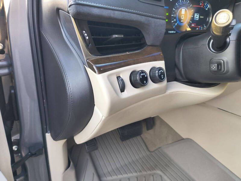 Used 2018 Cadillac Escalade Luxury image 20