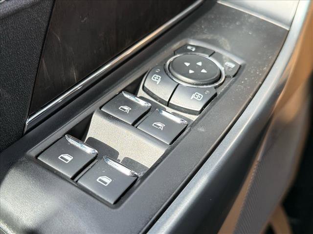 Used 2023 Ford F150 Lariat w/ Bed Utility Package image 16