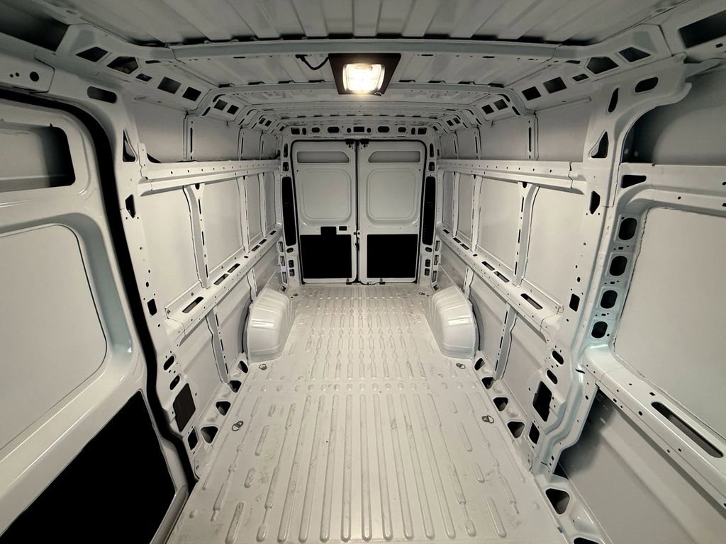 New 2026 RAM ProMaster 3500 w/ Convenience Group image 26