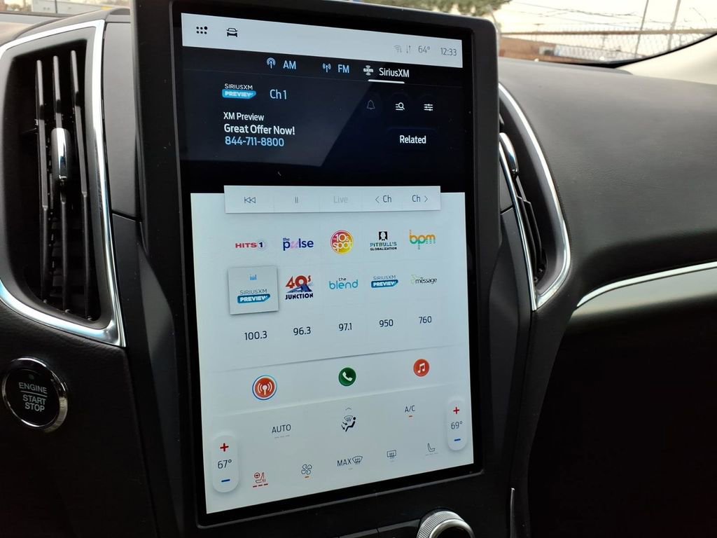 Certified 2024 Ford Edge Titanium w/ Class II Trailer Tow Package image 20