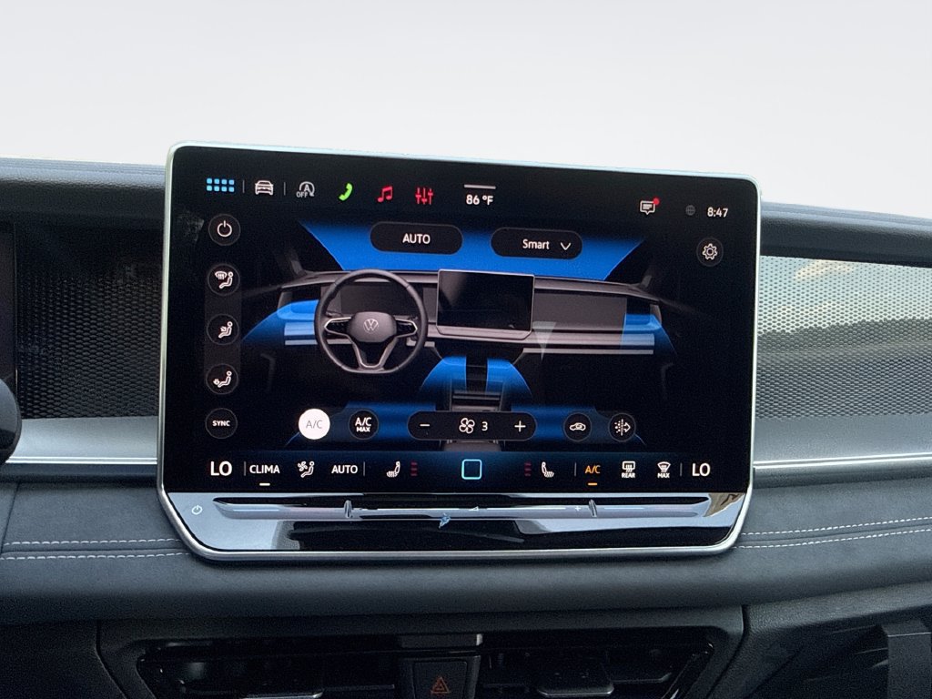 New 2026 Volkswagen Tiguan SE R-Line AWD/4WD image 17