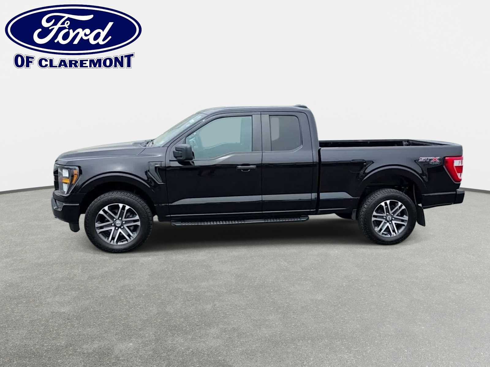 Used 2023 Ford F150 XL w/ STX Appearance Package AWD/4WD image 5