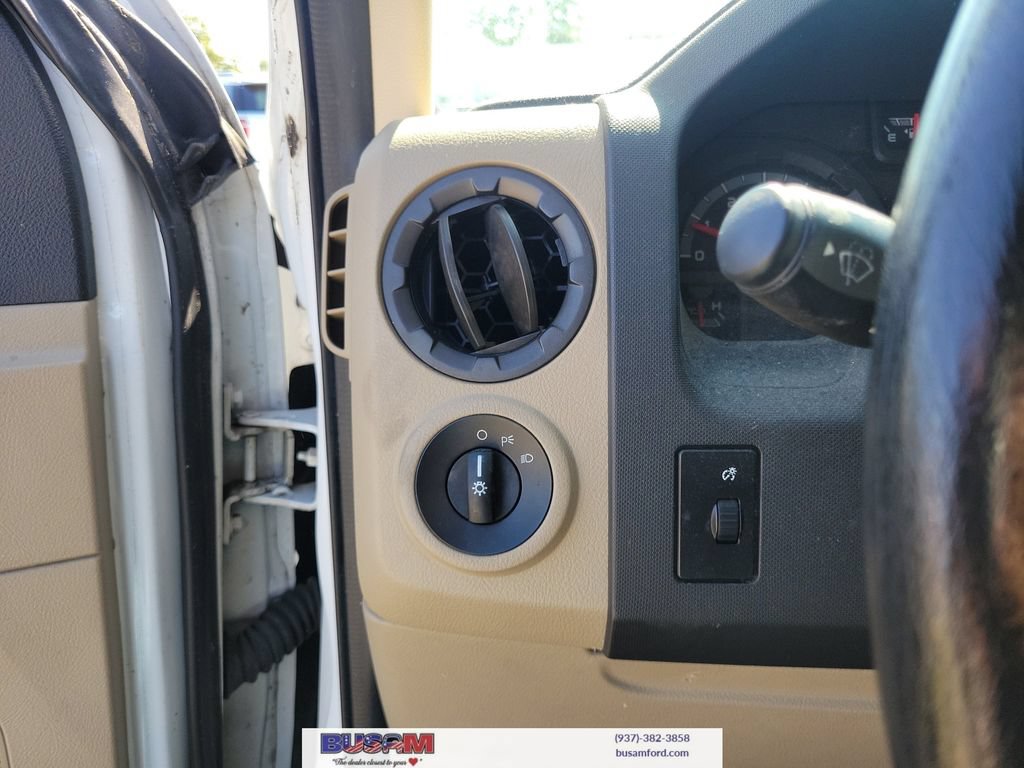 Used 2009 Ford E-350 and Econoline 350 XLT RWD image 20