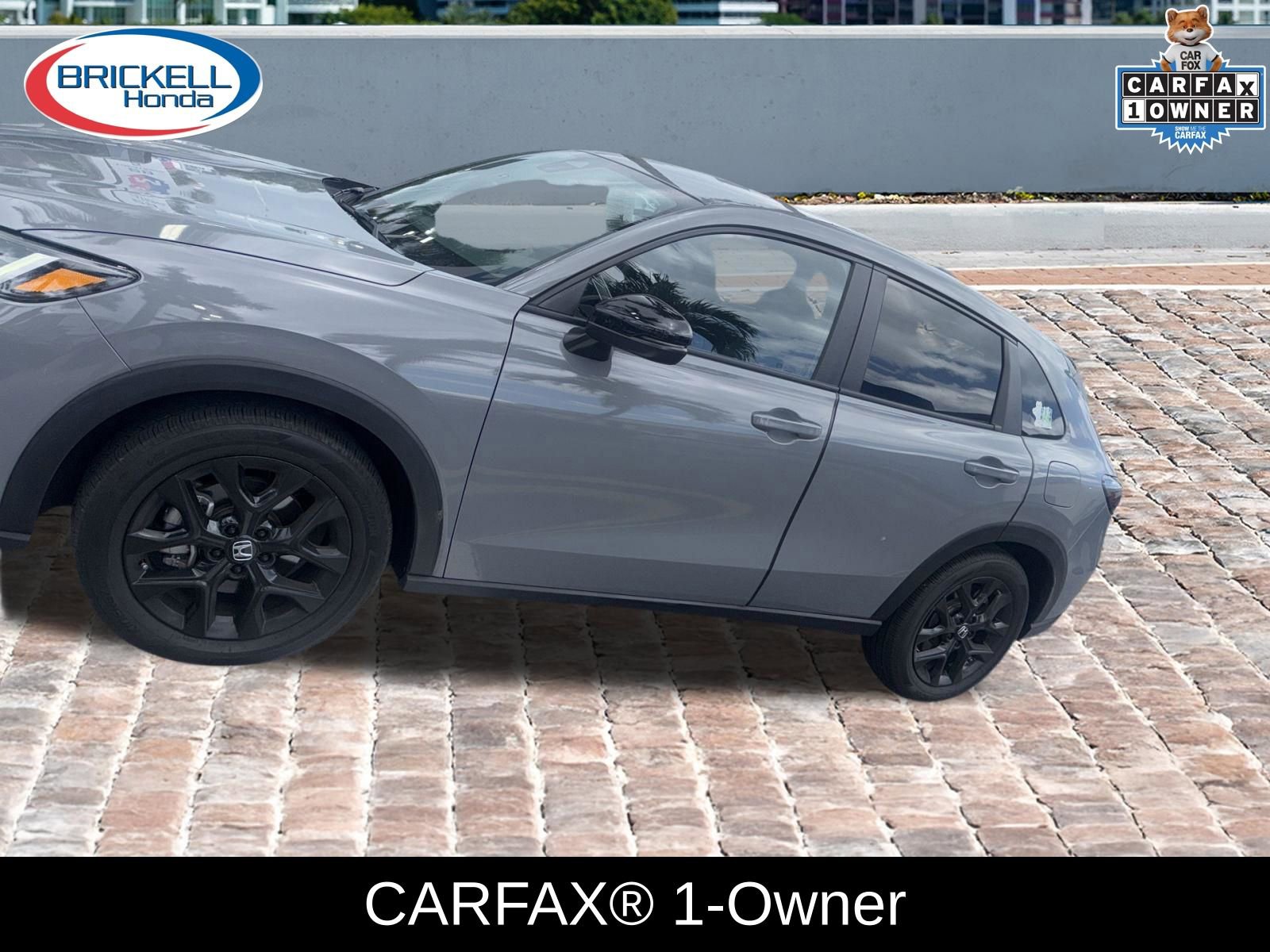 Used 2025 Honda HR-V Sport image 1