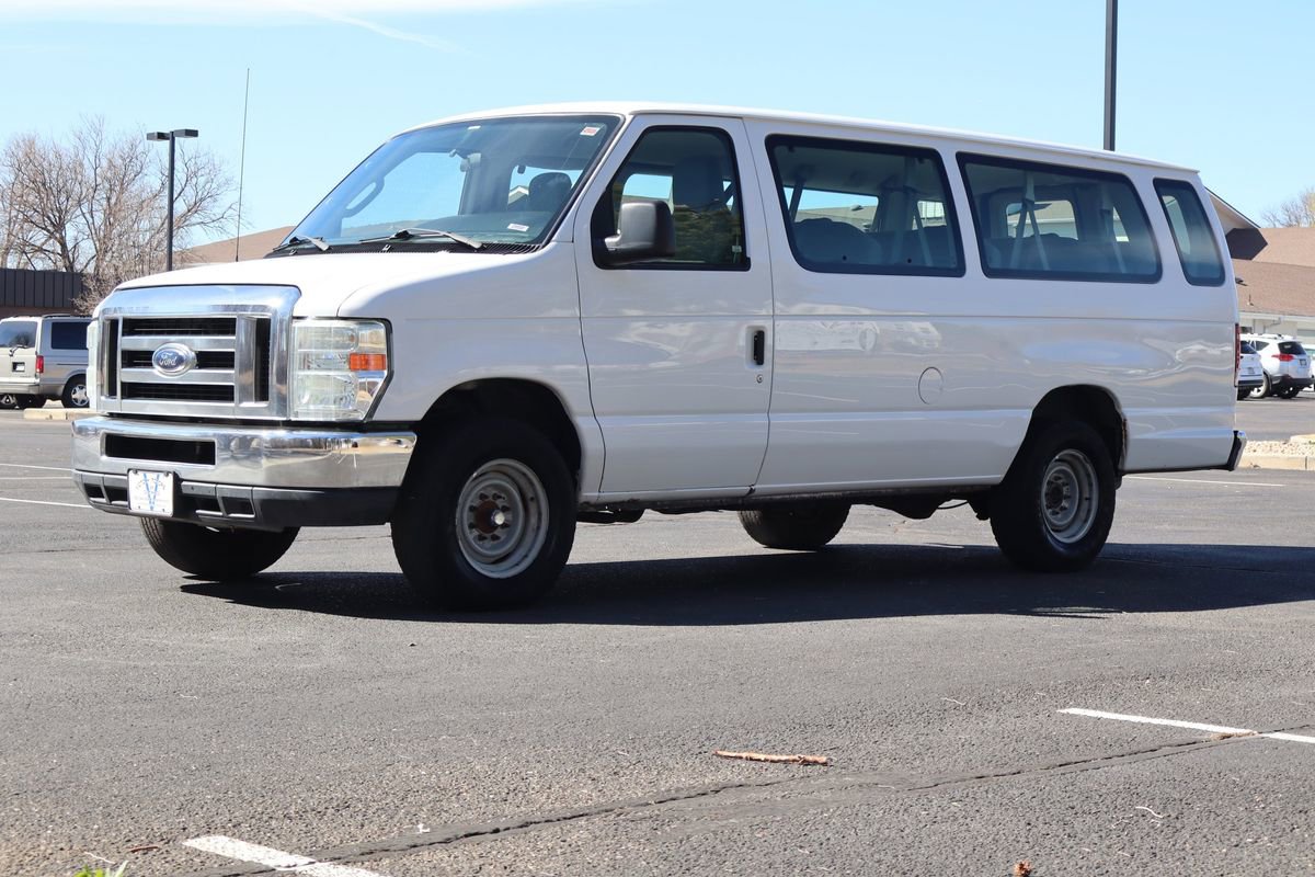 Used 2012 Ford E-350 and Econoline 350 XLT image 11