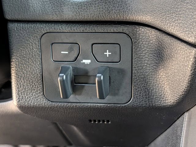 Used 2025 Toyota Sequoia SR5 AWD/4WD image 19