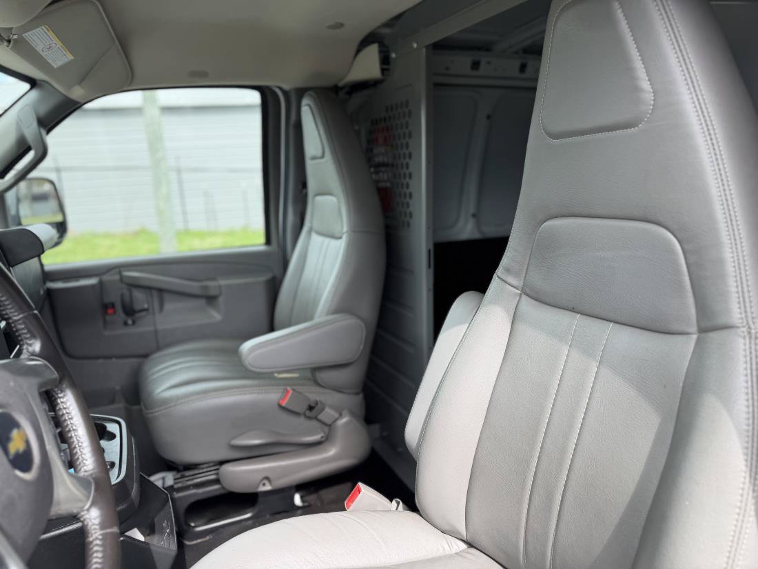 Used 2019 Chevrolet Express 2500 w/ Driver Convenience Package RWD image 9