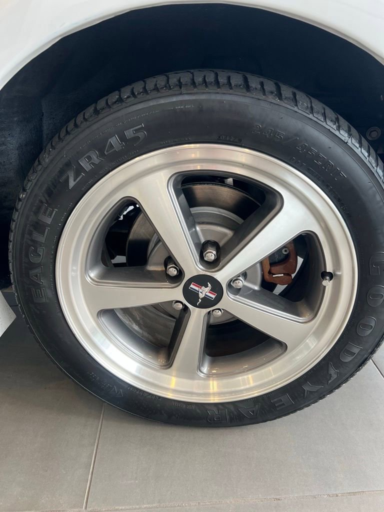 Used 2003 Ford Mustang Mach 1 RWD image 7