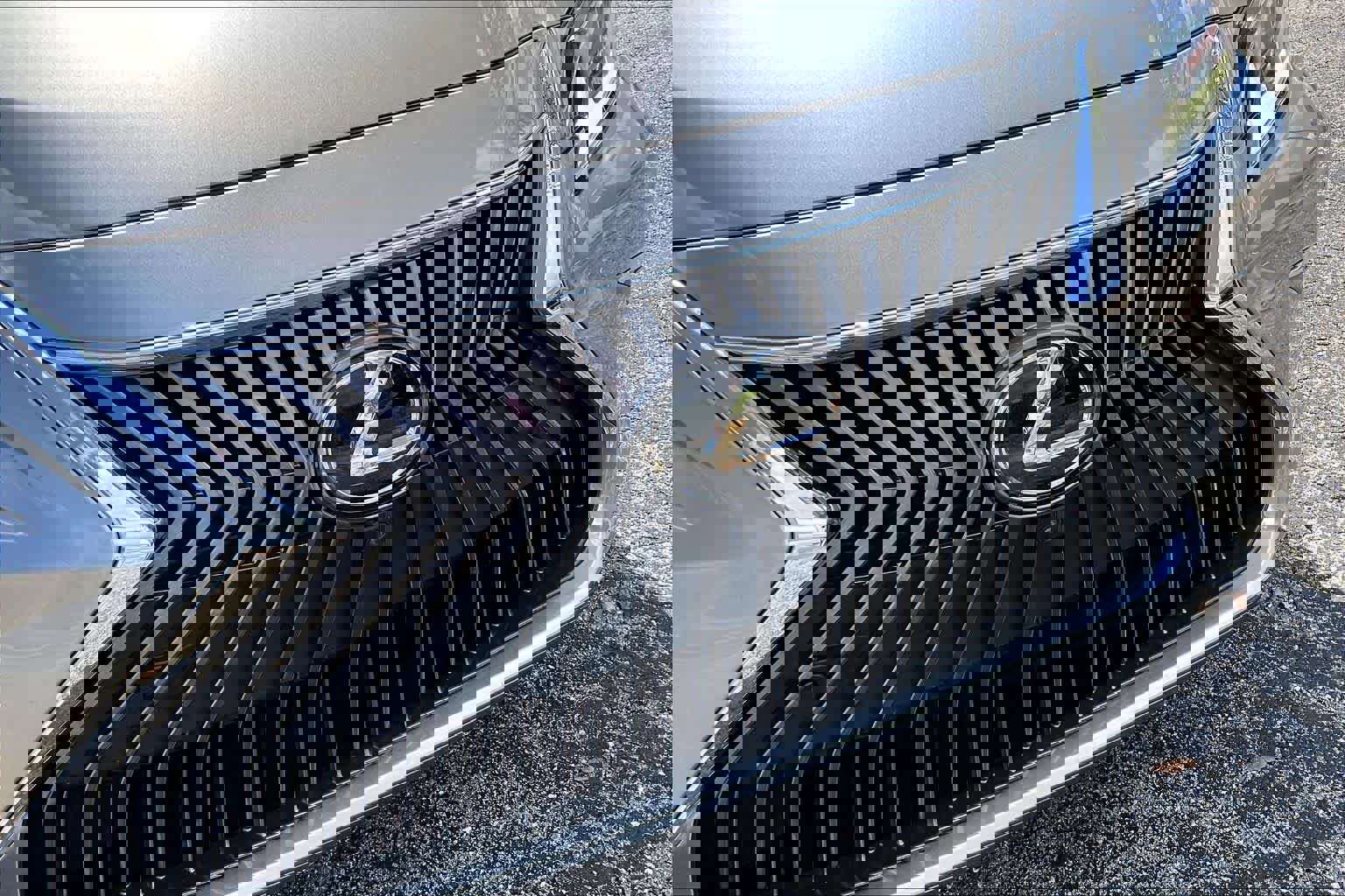 Used 2021 Lexus ES 350 Ultra Luxury w/ Accessory Package 2 image 30